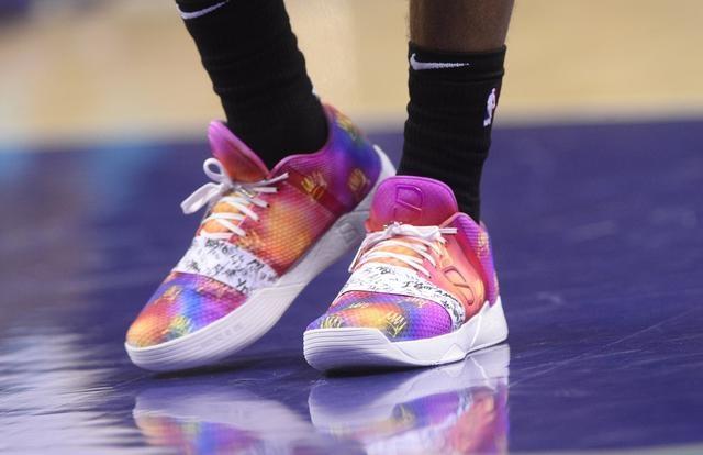 斯基拉：哈托今天与切尔西签约至2032年，并附带1年续约选项