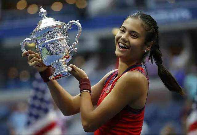 让他成为外 让他成为外