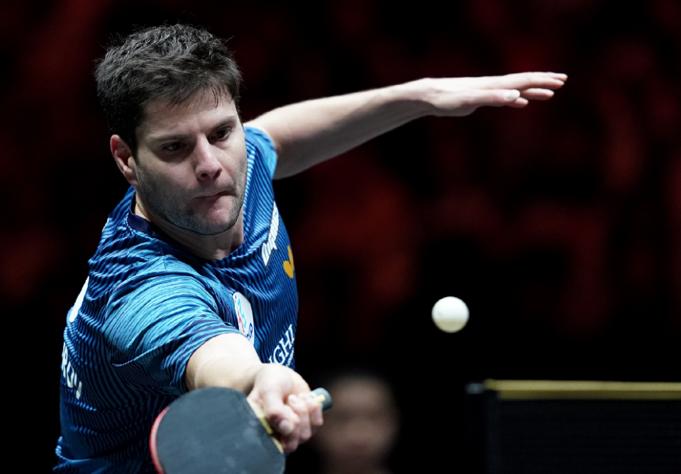 球的发展趋 球的发展趋